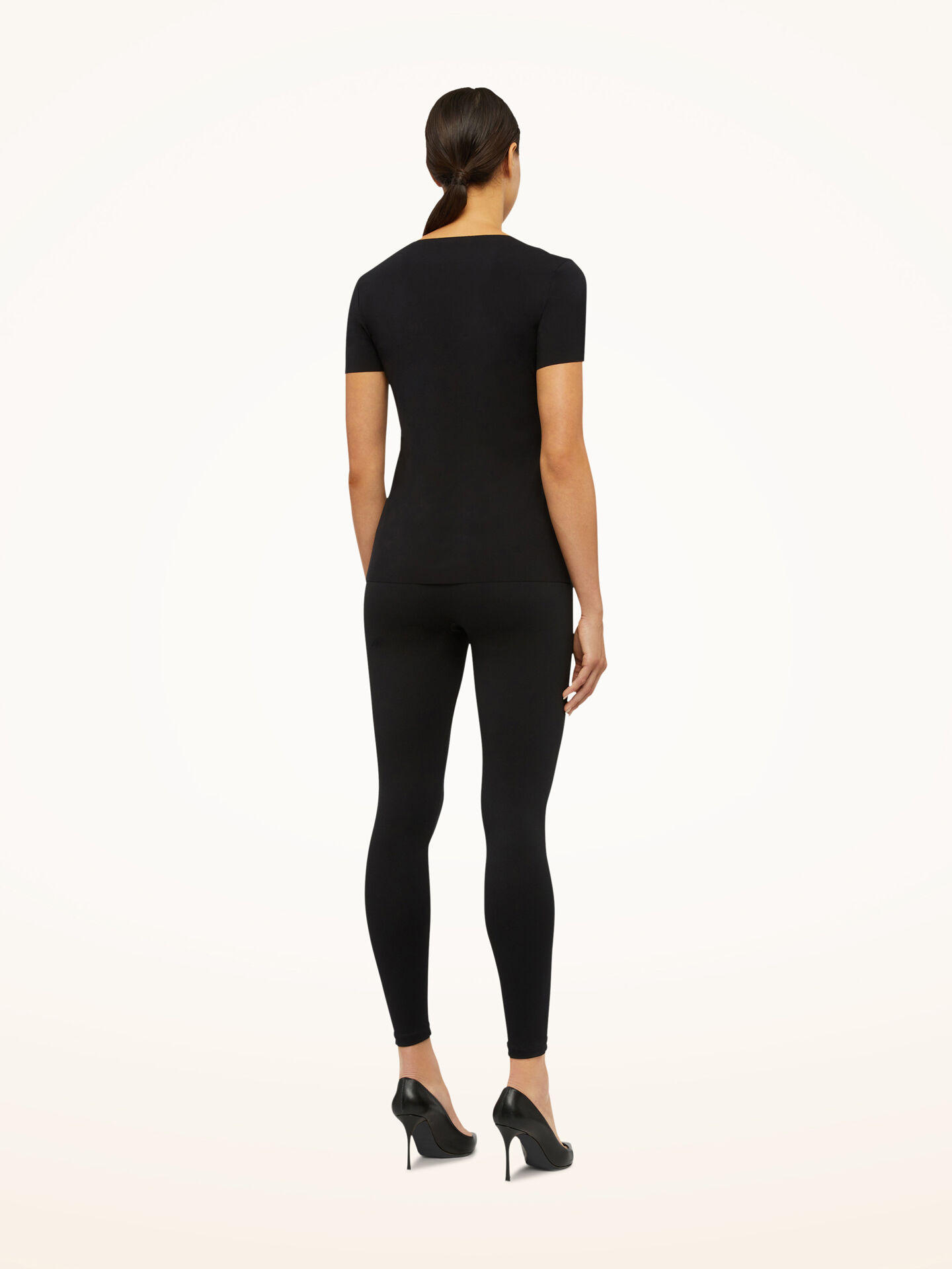 PURE TOP SHORT SLEEVES PURE TOP SHORT SLEEVES