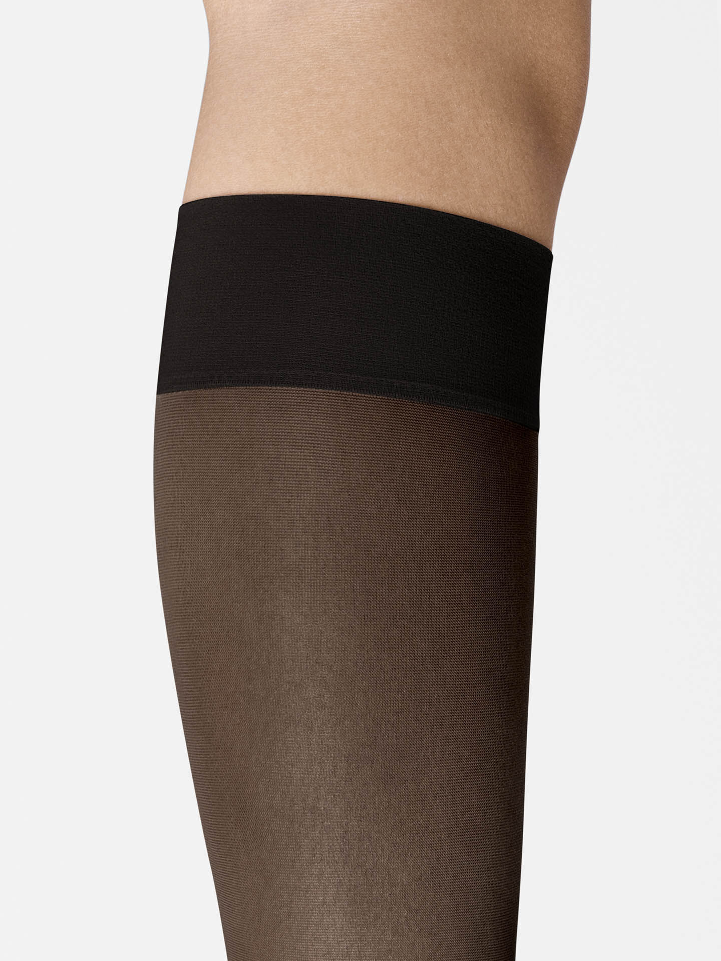 SPEC. EDIT. 15 KNEE-HIGHS