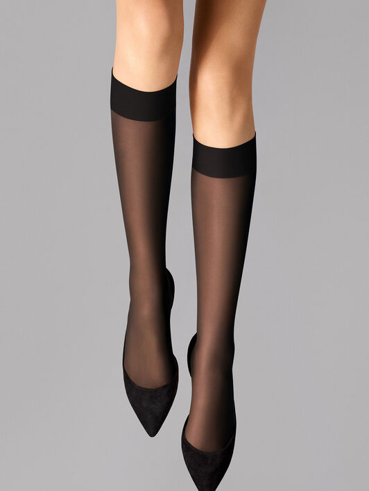 SPEC. EDIT. 15 KNEE-HIGHS