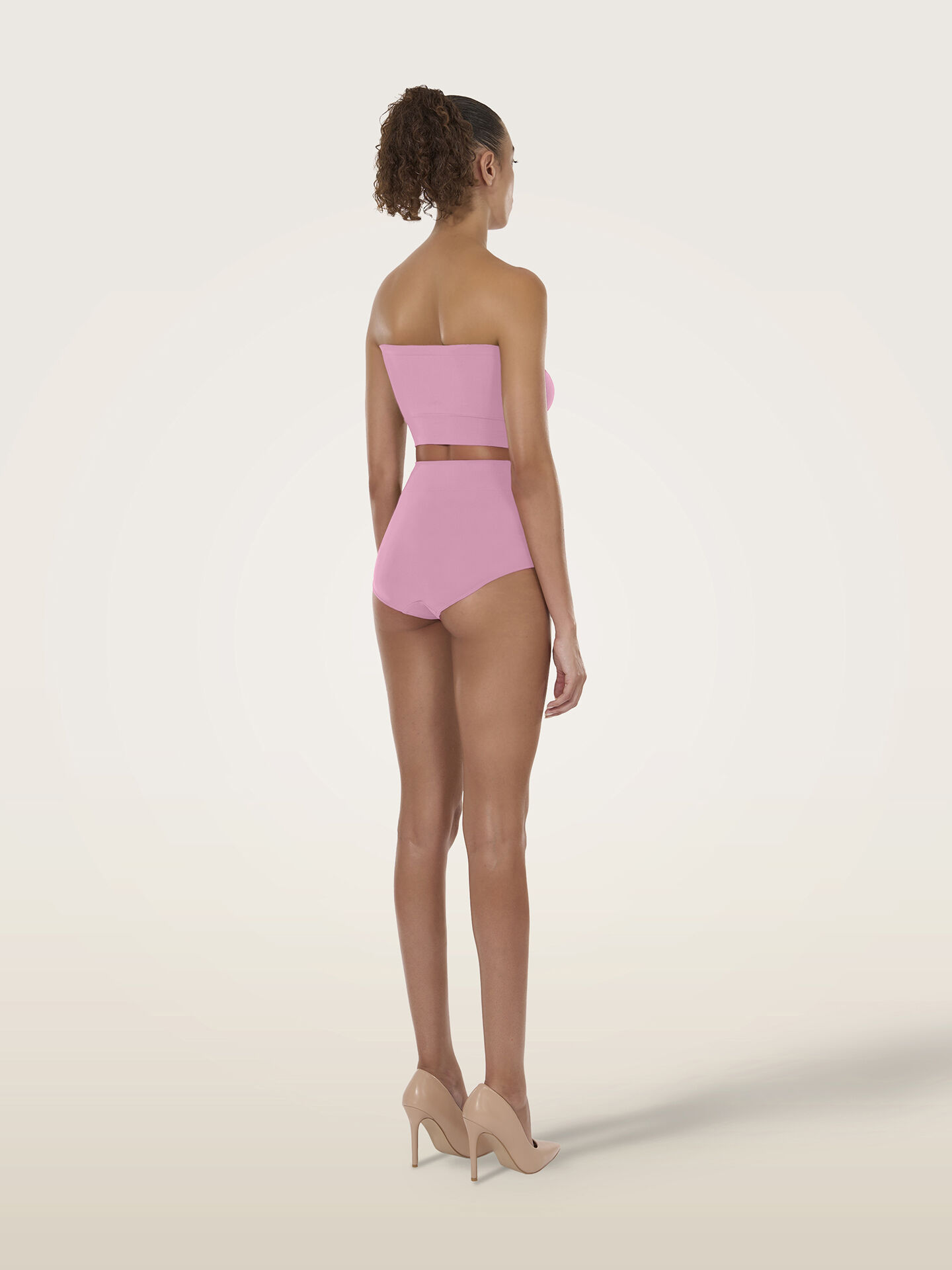 Seamless Seamless